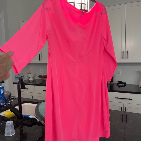 Pink dress - Picture 4 of 4